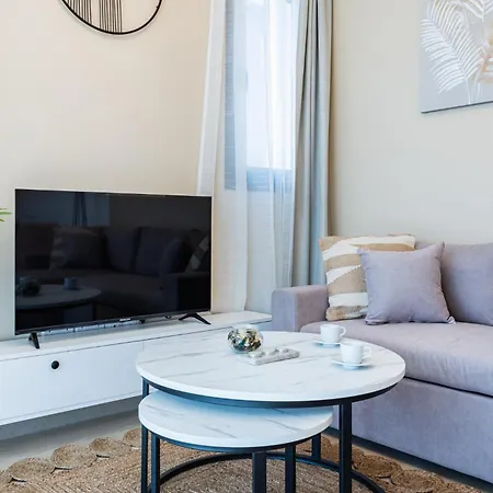 شقة Jas Living - Chic Apts & Balconies In