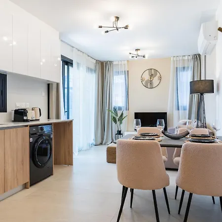 Jas Living - Chic Apts & Balconies In *