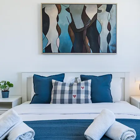 דירה Jas Living - Chic Apts & Balconies In לרנקה