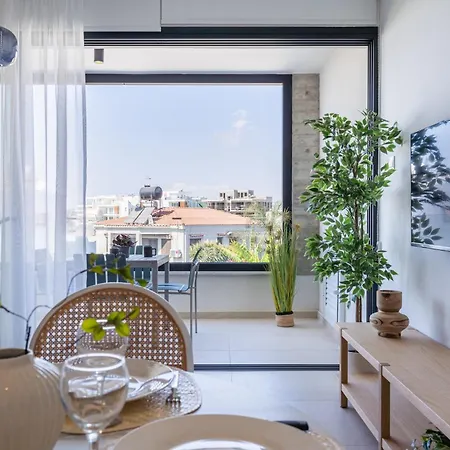 Jas Living - Chic Apts & Balconies In شقة *