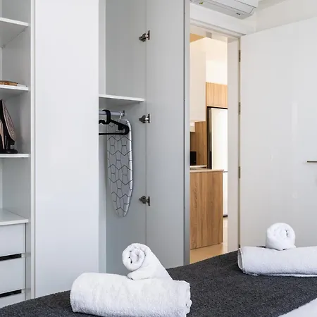 Jas Living - Chic Apts & Balconies In *