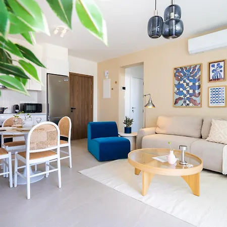דירה Jas Living - Chic Apts & Balconies In *
